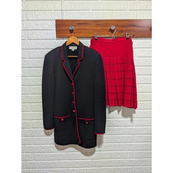 St. John Collection Women's Two-Piece Set - Blazer & Pleated Skirt Sz 10 - Picture 1 of 7